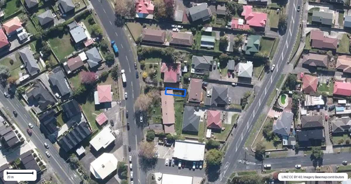 Property context map for 7/17 Norcross Avenue, Henderson, Auckland