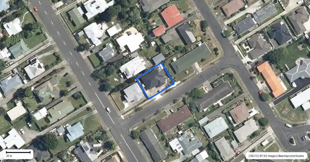 Property context map for 42 Shelton Place, Feilding