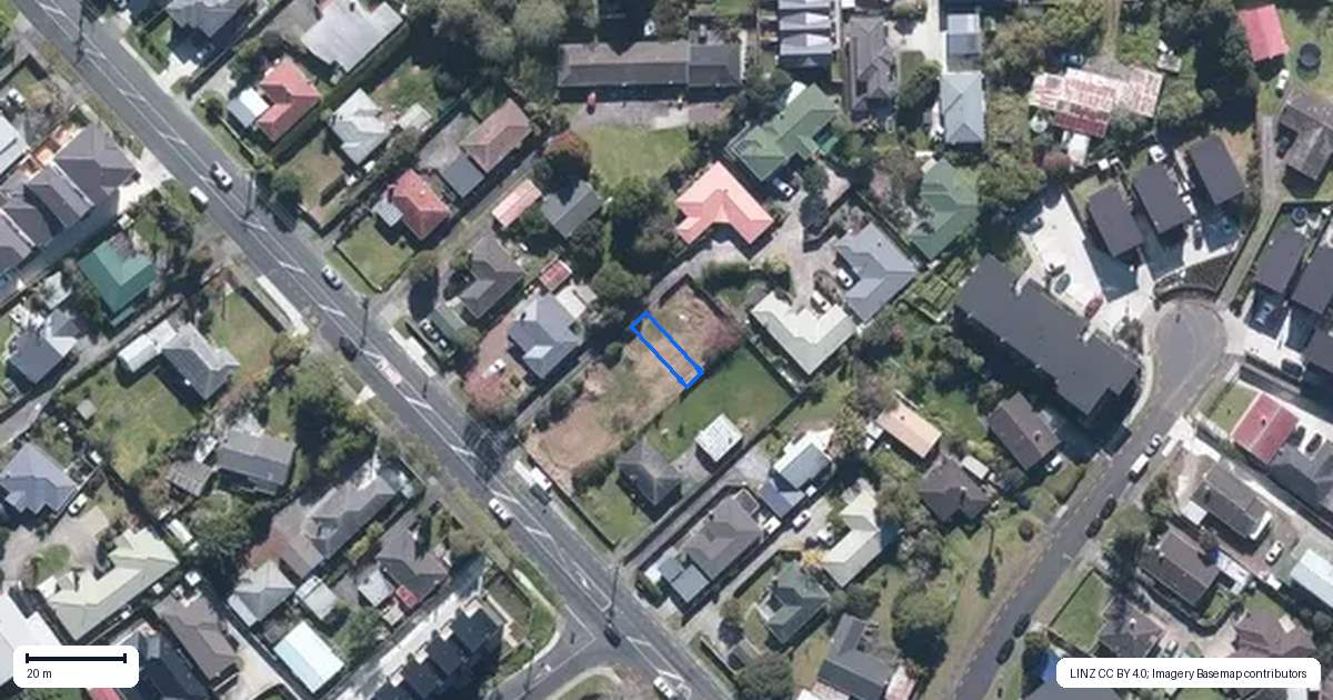 Property context map for 5/721 Te Atatu Road, Te Atatu Peninsula, Auckland