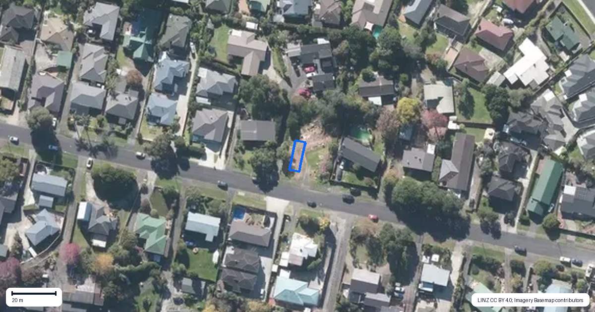 Property context map for 4/21 Baird Street, Howick, Auckland