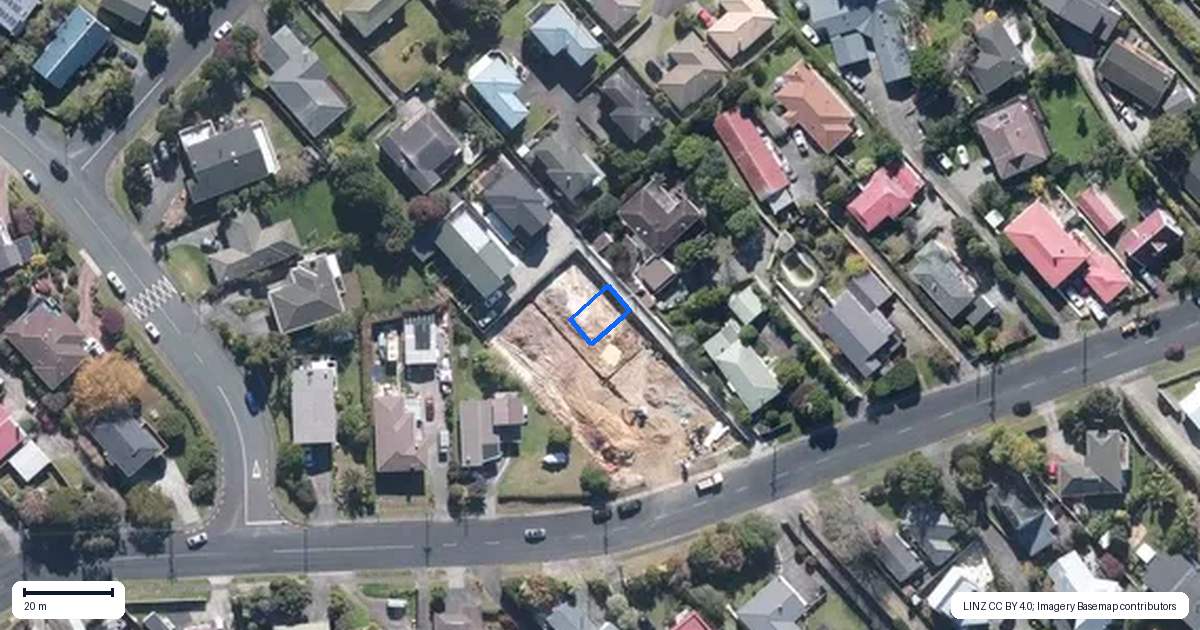 Property context map for 11/196 Royal Road, Massey, Auckland