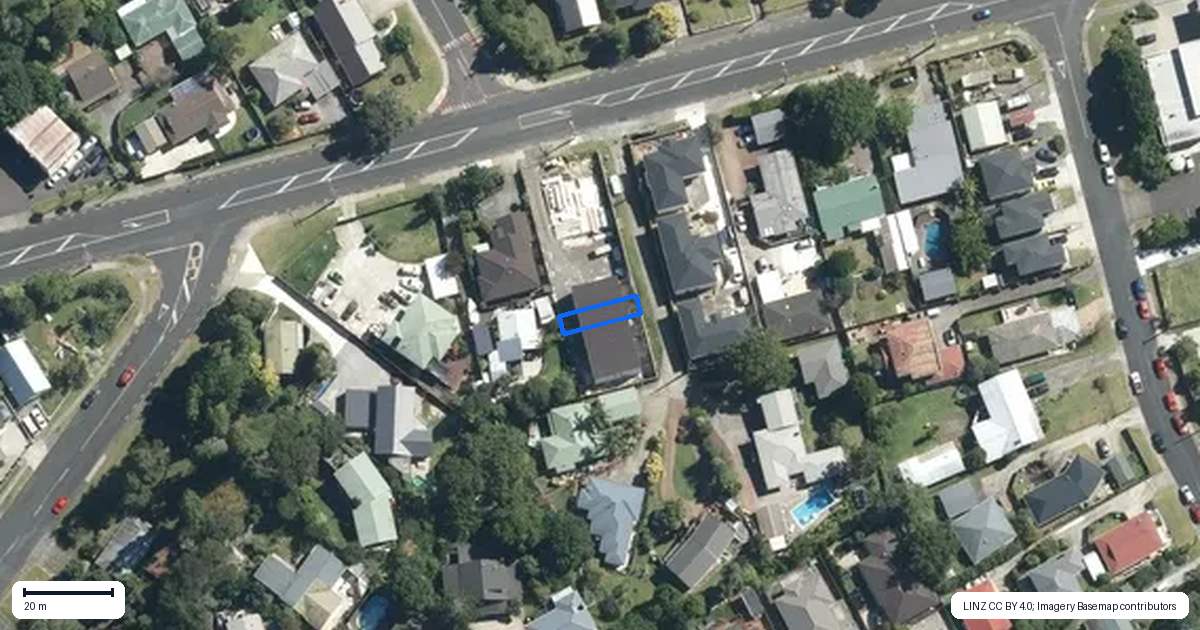 Property context map for 5/94 Godley Road, Green Bay, Auckland