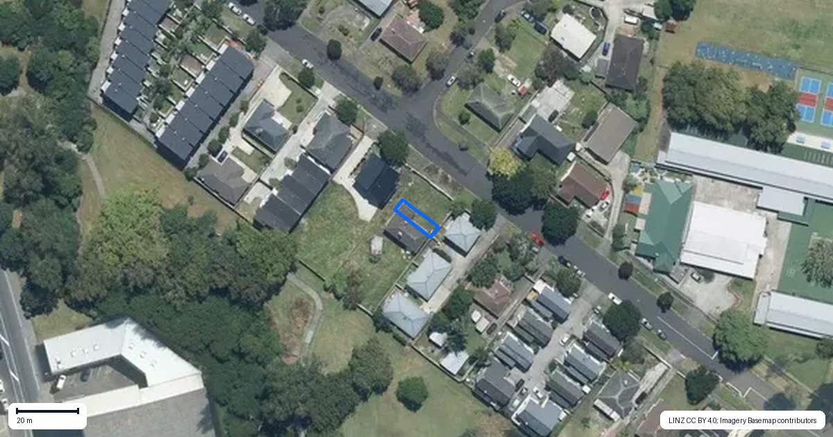 Property context map for 16/21 Eastview Road, Glen Innes, Auckland