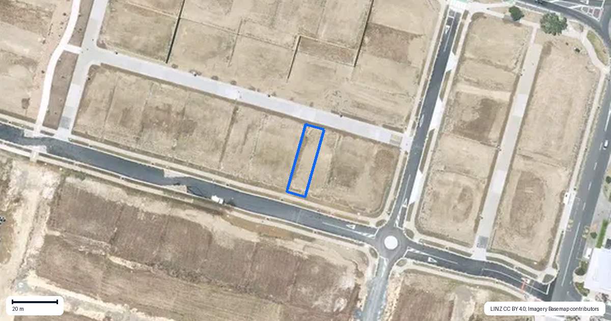 Property context map for 30 Kouka Road, Beachlands, Auckland