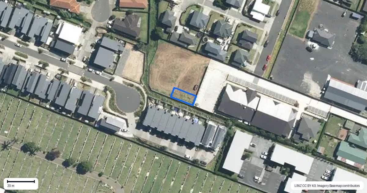 Property context map for 15/32 Tapuwae Way, Mangere Bridge, Auckland