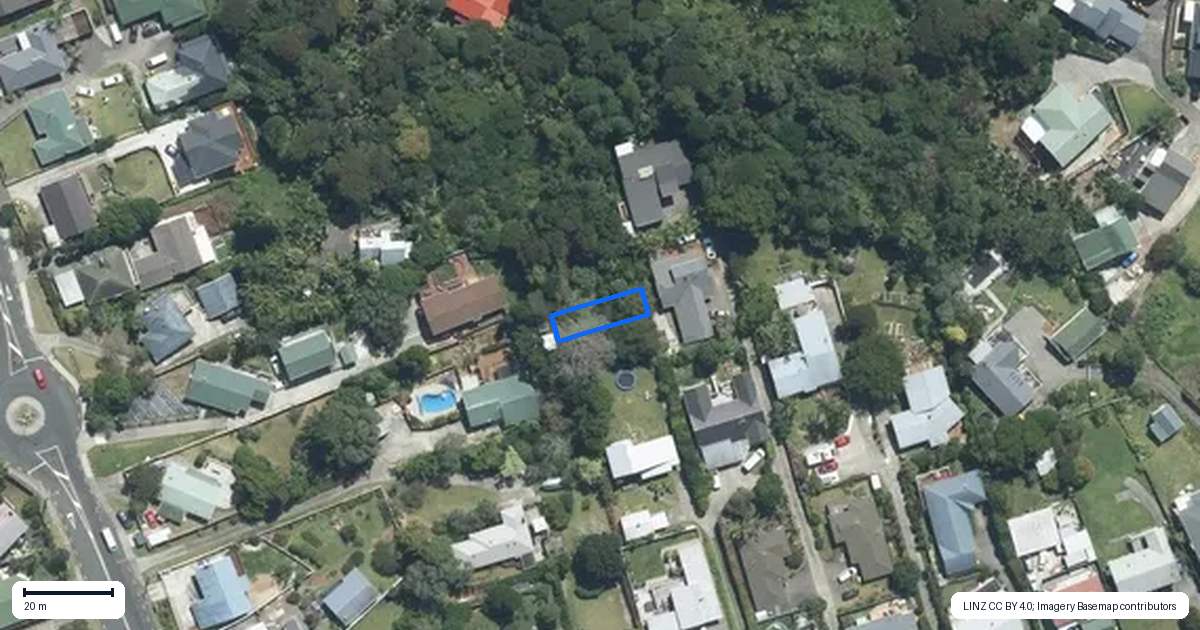 Property context map for 14/19 Roberts Road, Glenfield, Auckland