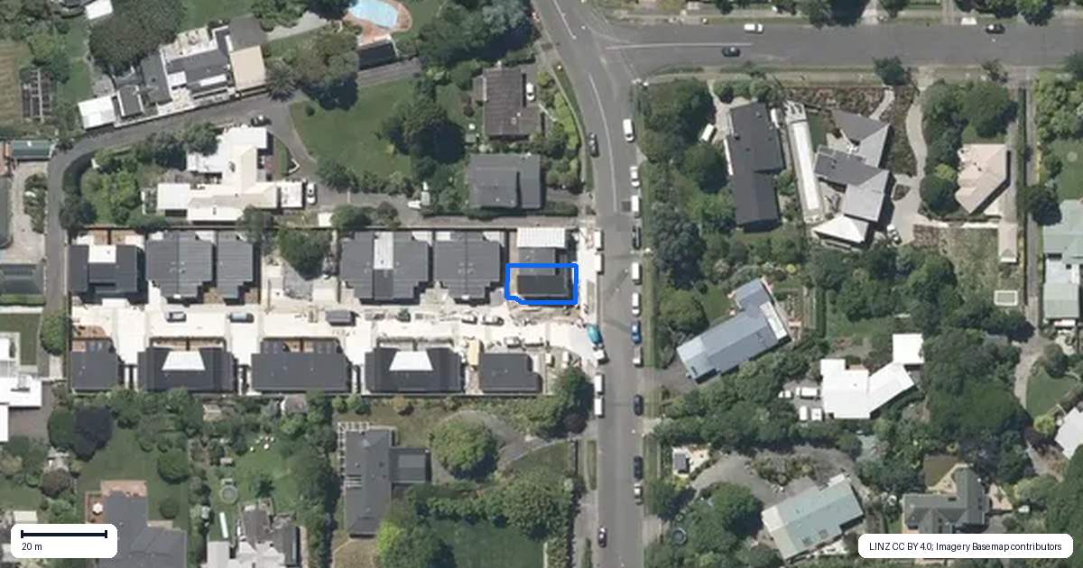 Property context map for 14 Ngarara Road, Waikanae
