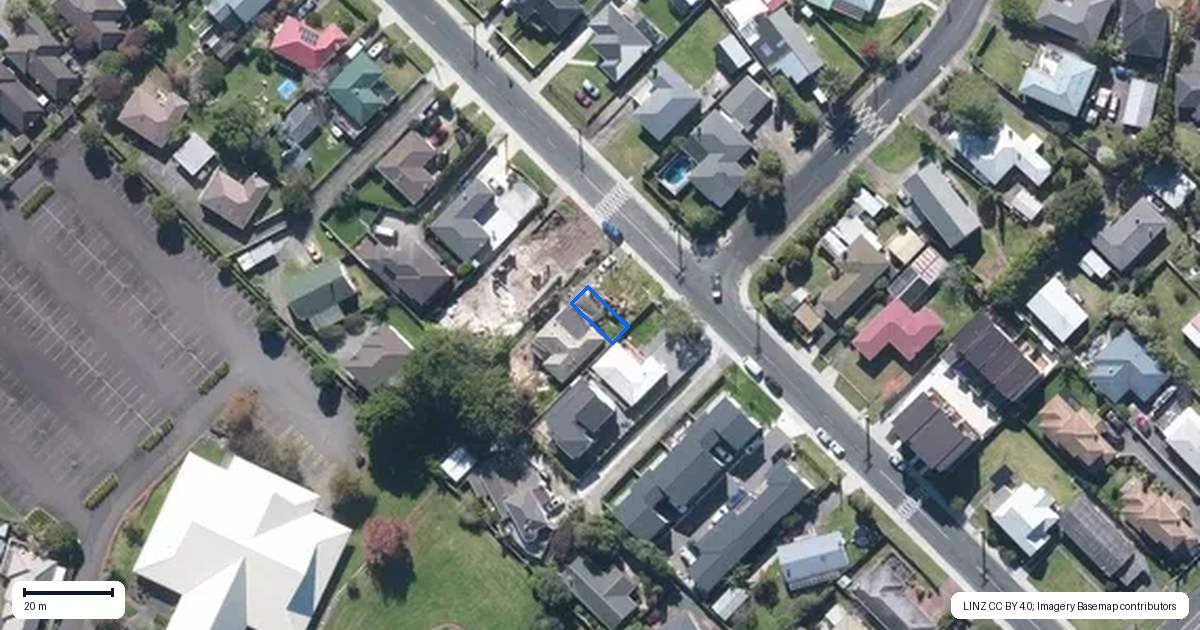 Property context map for 14B Geordie Street, Henderson, Auckland