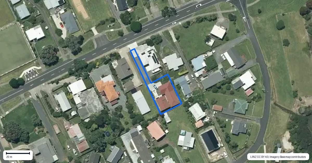 Property context map for 37A Wallis Street, Raglan