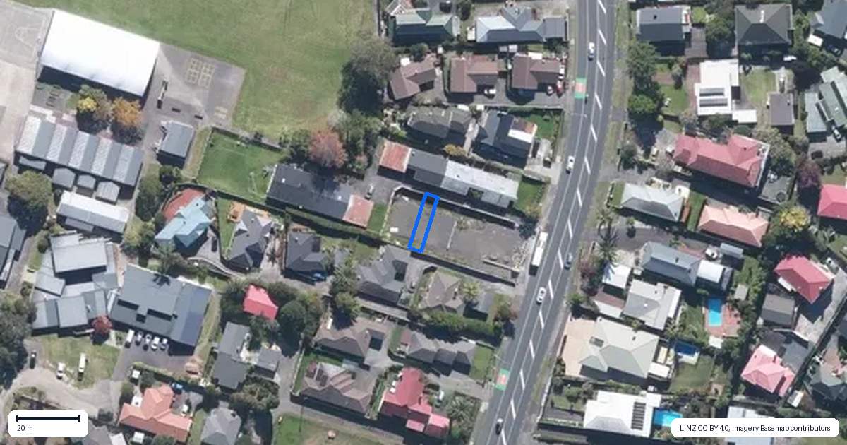 Property context map for 3/234 Te Atatu Road, Te Atatu South, Auckland