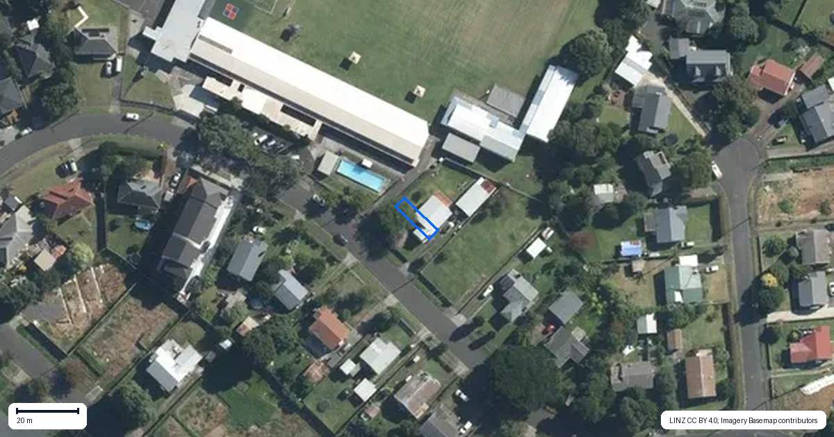 Property context map for 3/12 Taratoa Street, Point England, Auckland