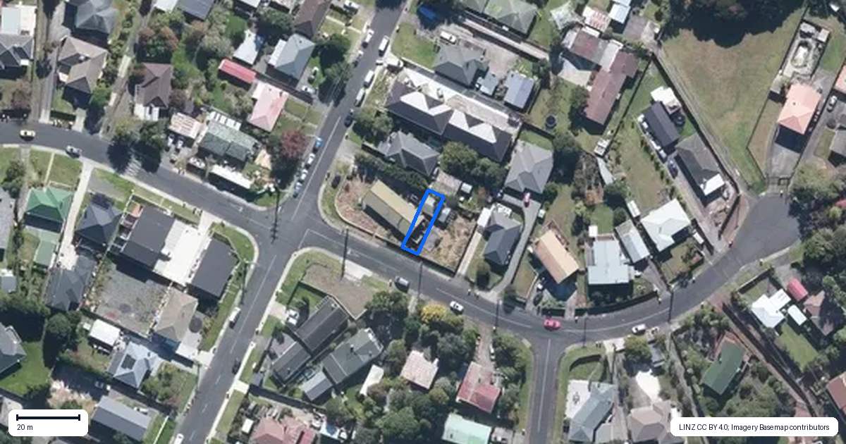 Property context map for 3/2 Meadow Crescent, Te Atatu South, Auckland