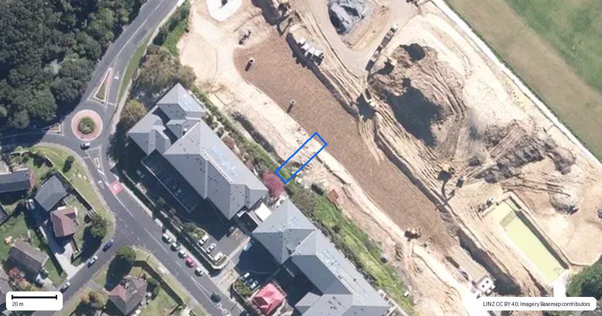 Property context map for 38 Wakaturia Way, Glenfield, Auckland