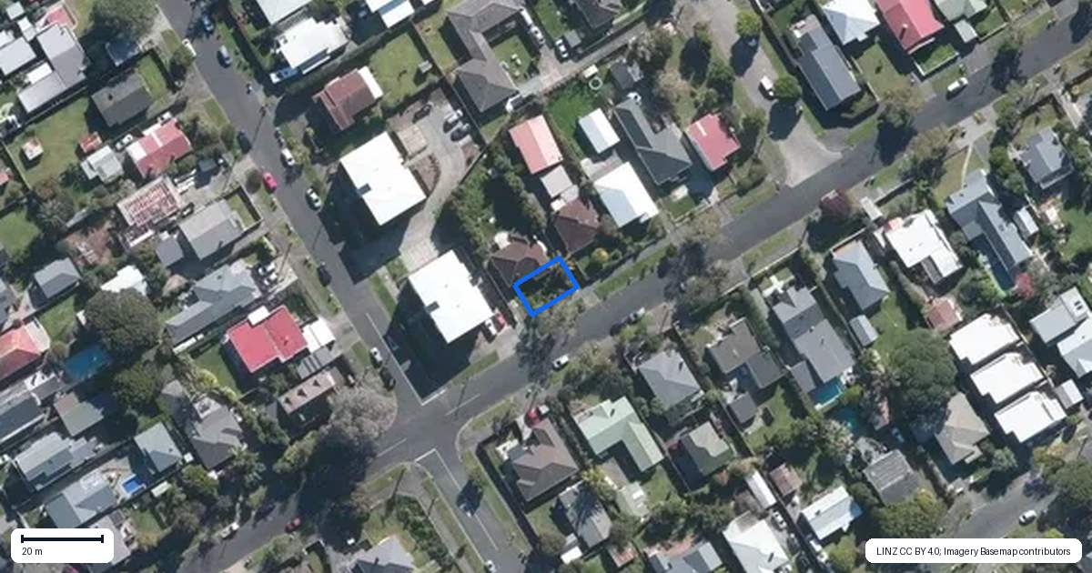 Property context map for 65A Smale Street, Point Chevalier, Auckland
