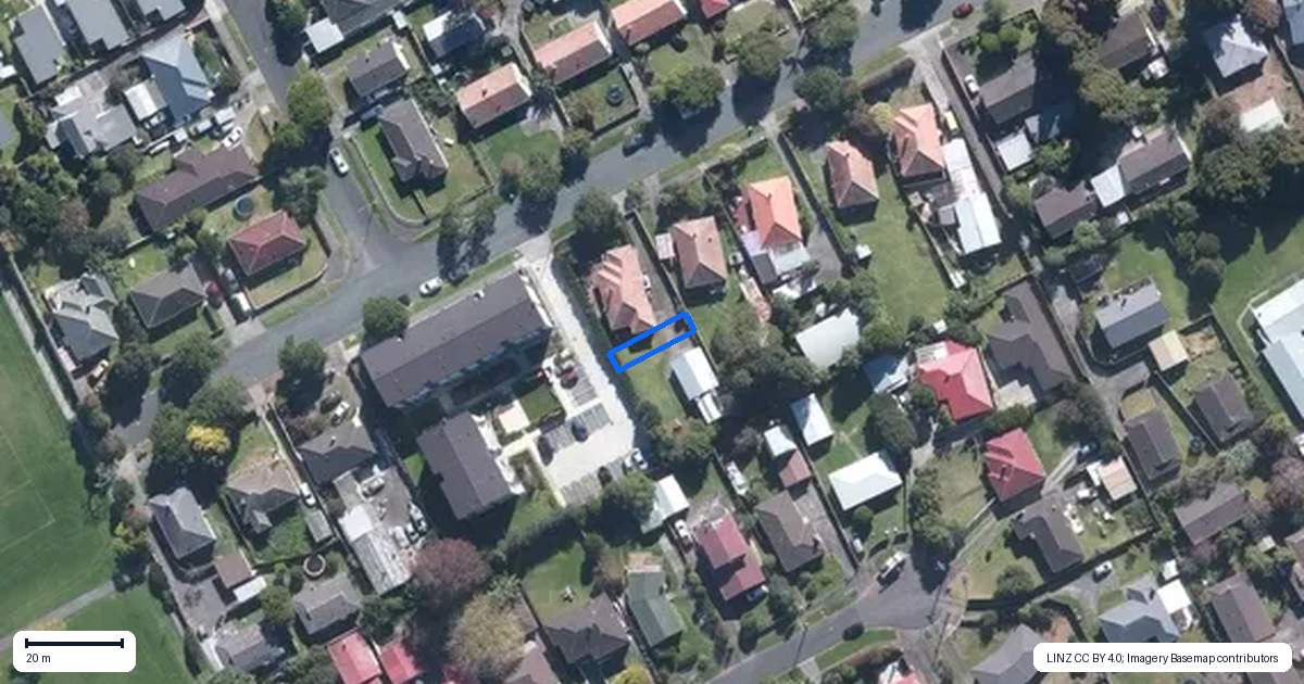 Property context map for 8/52 Taramea Street, Avondale, Auckland