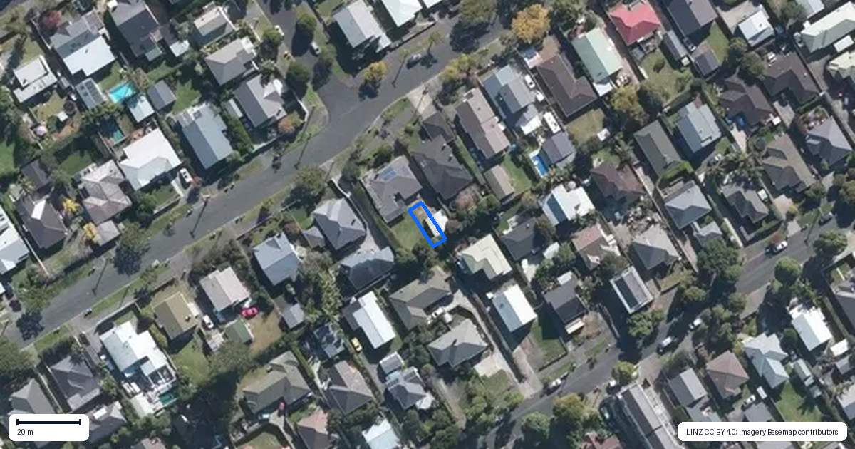 Property context map for 5/32 Miller Street, Point Chevalier, Auckland