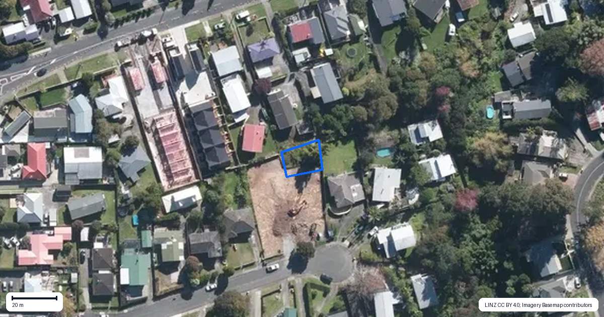 Property context map for 8/14 Aplin Place, Birkdale, Auckland