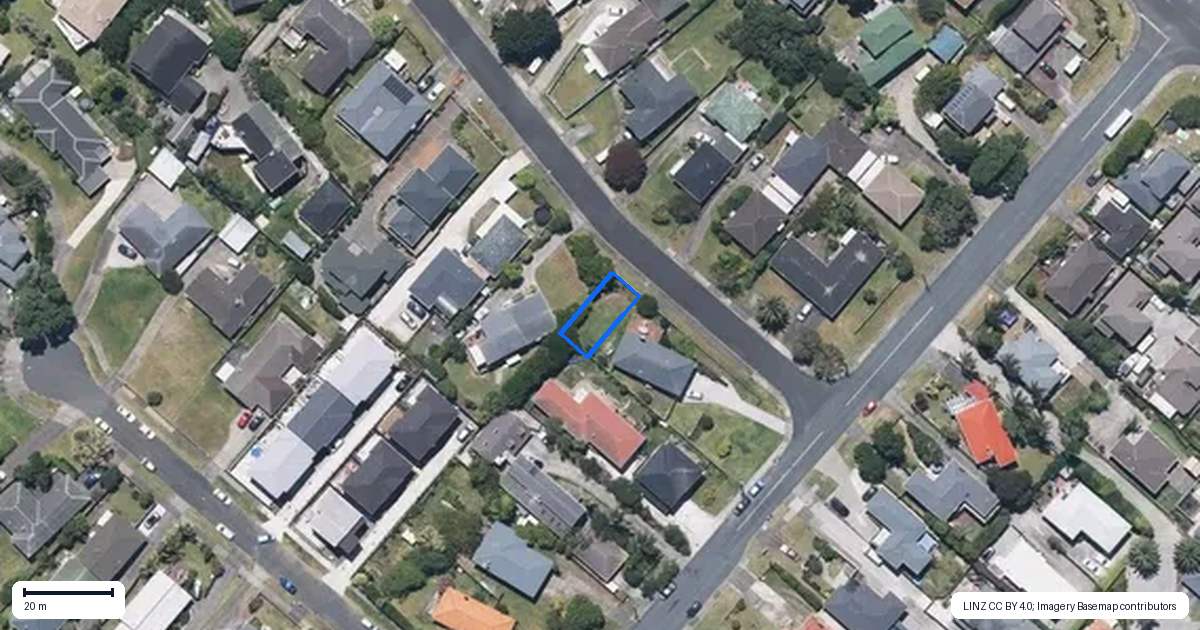 Property context map for 4 Landop Terrace, Howick, Auckland